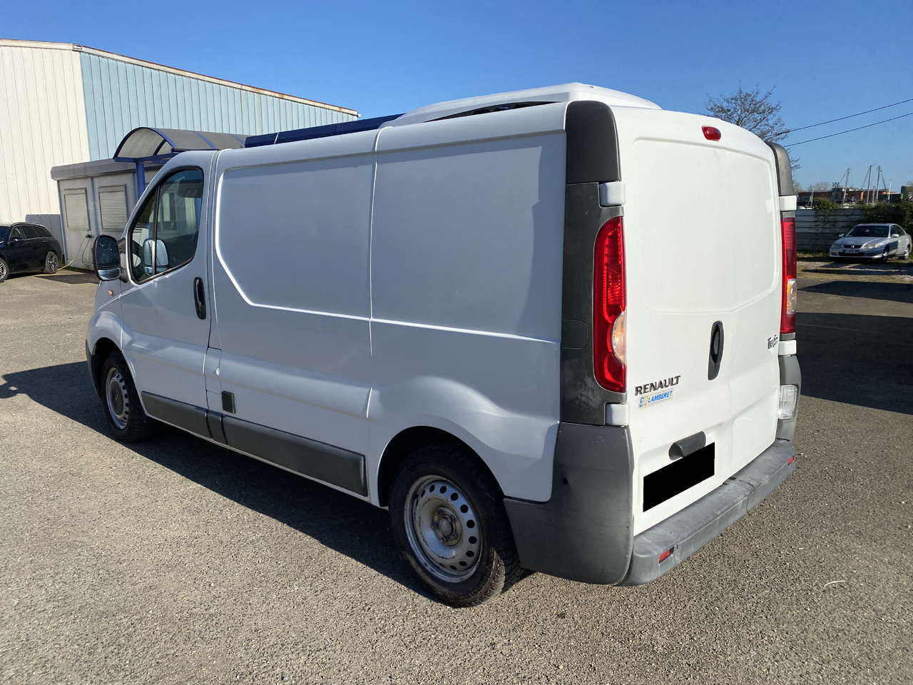 RENAULT trafic frigo - Furgon frigorifer: foto 5 RENAULT trafic frigo - Furgon frigorifer: foto 5