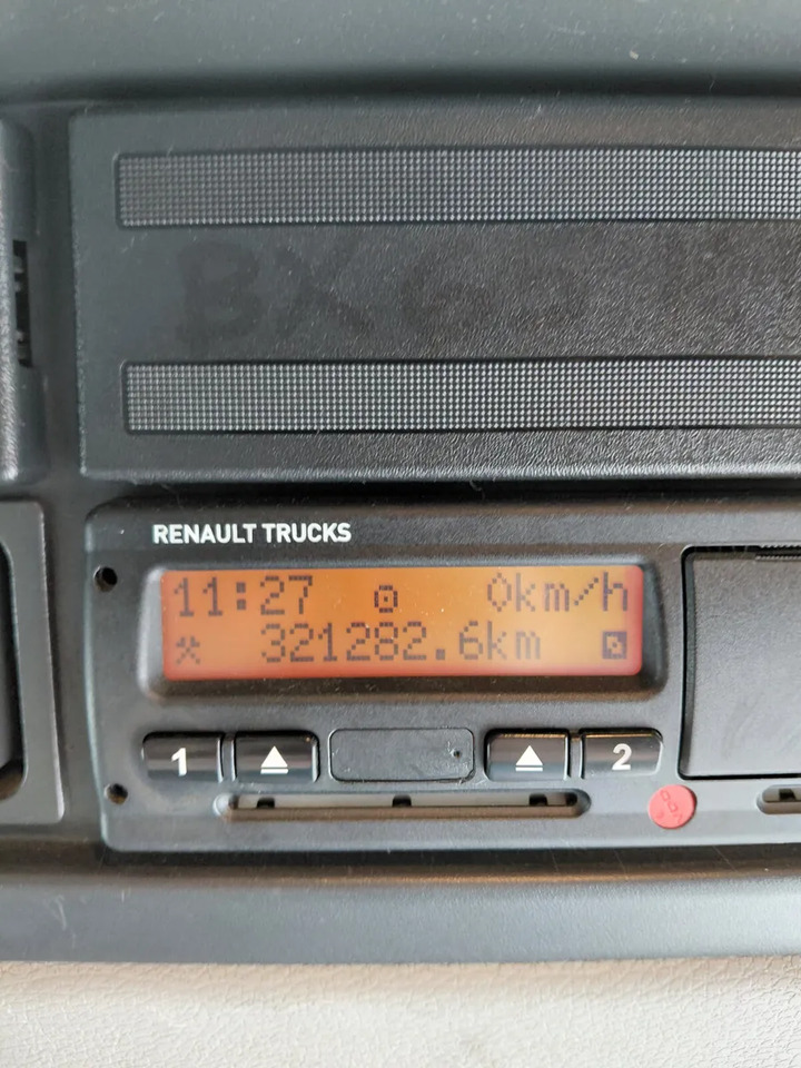 2015 D 18 Wide Curtainsider - Kamion me tendë: foto 3 2015 D 18 Wide Curtainsider - Kamion me tendë: foto 3