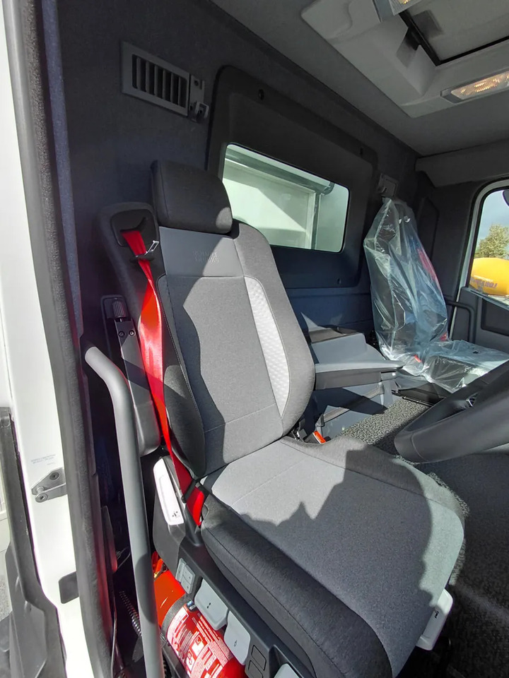 NEW Renault T380 Refrigerated Rigid - Kamion frigorifer: foto 3 NEW Renault T380 Refrigerated Rigid - Kamion frigorifer: foto 3