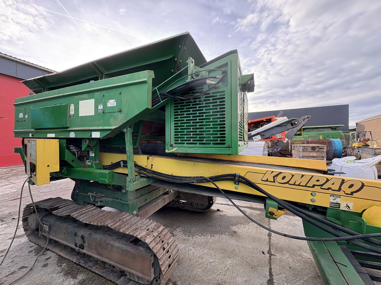 McCLOSKEY Kompaq - Makinë sitëse: foto 3 McCLOSKEY Kompaq - Makinë sitëse: foto 3