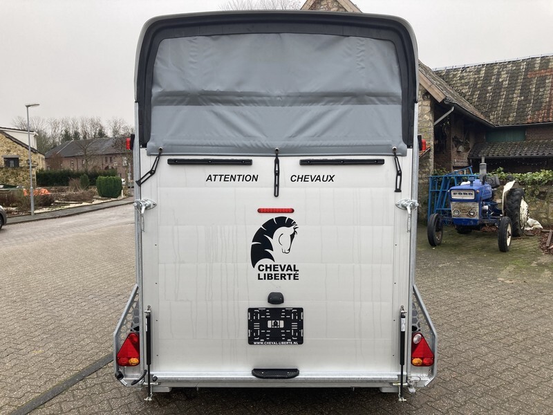 CHEVAL Liberté Gold 3 met zadelkamer - Rimorkio për kuaj: foto 5 CHEVAL Liberté Gold 3 met zadelkamer - Rimorkio për kuaj: foto 5