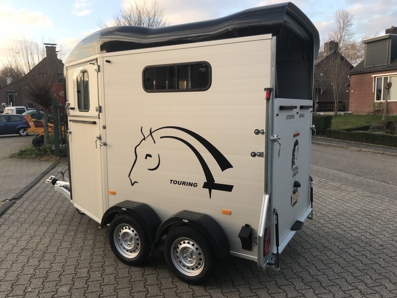 CHEVAL Liberte Touring Country met vooruitloop - Rimorkio për kuaj: foto 3 CHEVAL Liberte Touring Country met vooruitloop - Rimorkio për kuaj: foto 3