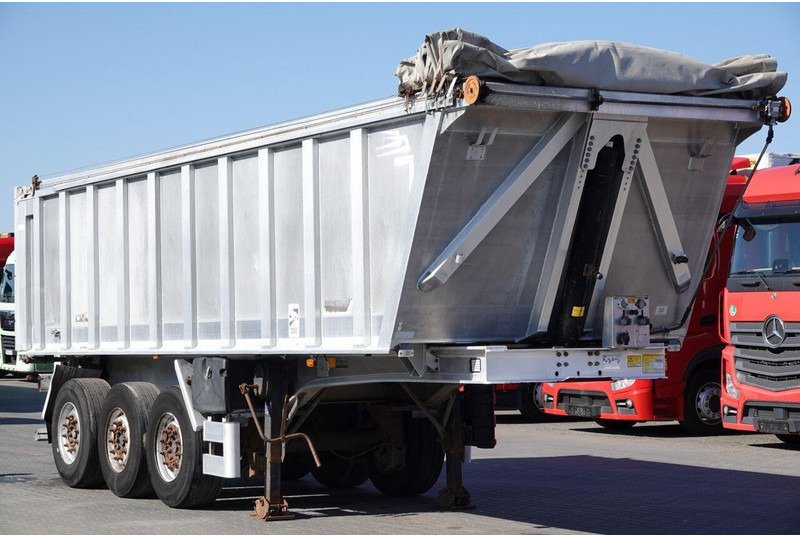Benalu WYWROTKA ALUMINIOWA 28 M3 / OŚ PODNOSZONA / WAGA 5100 KG - Gjysmë rimorkio vetëshkarkuese: foto 1 Benalu WYWROTKA ALUMINIOWA 28 M3 / OŚ PODNOSZONA / WAGA 5100 KG - Gjysmë rimorkio vetëshkarkuese: foto 1