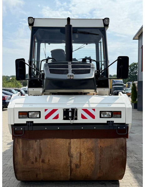 Bomag Walec wibracyjny BOMAG BW 174 AP - AM // Klimatyzacja - Rul: foto 4 Bomag Walec wibracyjny BOMAG BW 174 AP - AM // Klimatyzacja - Rul: foto 4