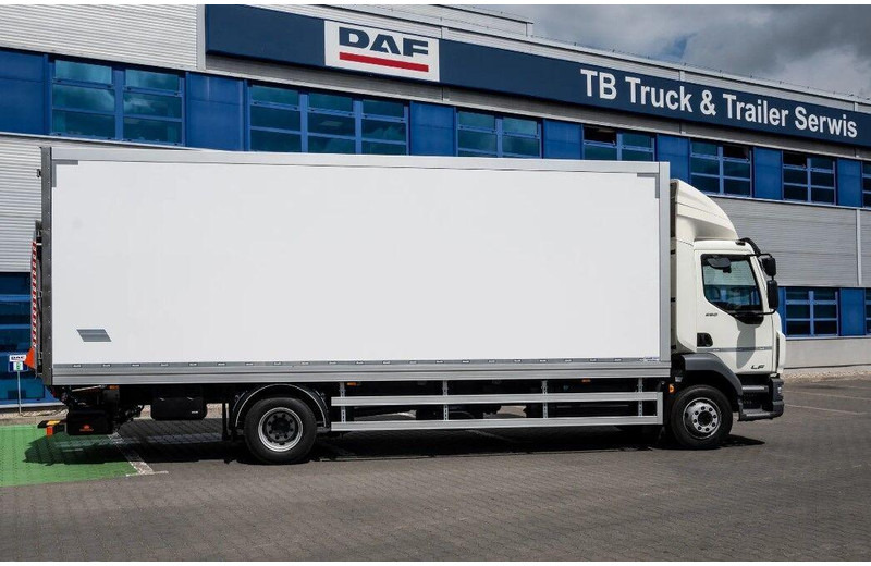 DAF LF 260 Koffer + Tail Lift - Kamion vagonetë: foto 4 DAF LF 260 Koffer + Tail Lift - Kamion vagonetë: foto 4