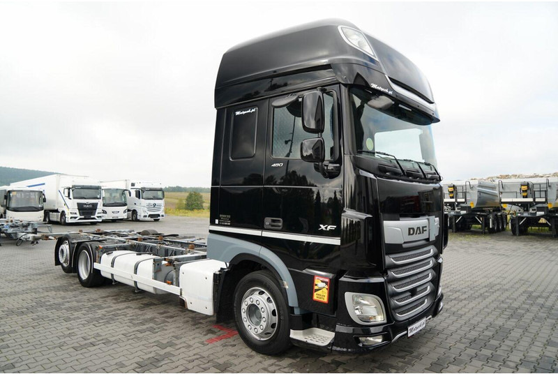 DAF XF 480 / BDF / 6X2 / SSC / I-PARK COOL / OŚ PODNOSZONA / PO KONT - Kamion me tendë: foto 5 DAF XF 480 / BDF / 6X2 / SSC / I-PARK COOL / OŚ PODNOSZONA / PO KONT - Kamion me tendë: foto 5