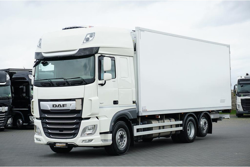 DAF XF 480 / E 6 / ACC / CHŁODNIA + WINDA / 18 PALET / ŁAD. 12 540KG - Kamion frigorifer: foto 2 DAF XF 480 / E 6 / ACC / CHŁODNIA + WINDA / 18 PALET / ŁAD. 12 540KG - Kamion frigorifer: foto 2