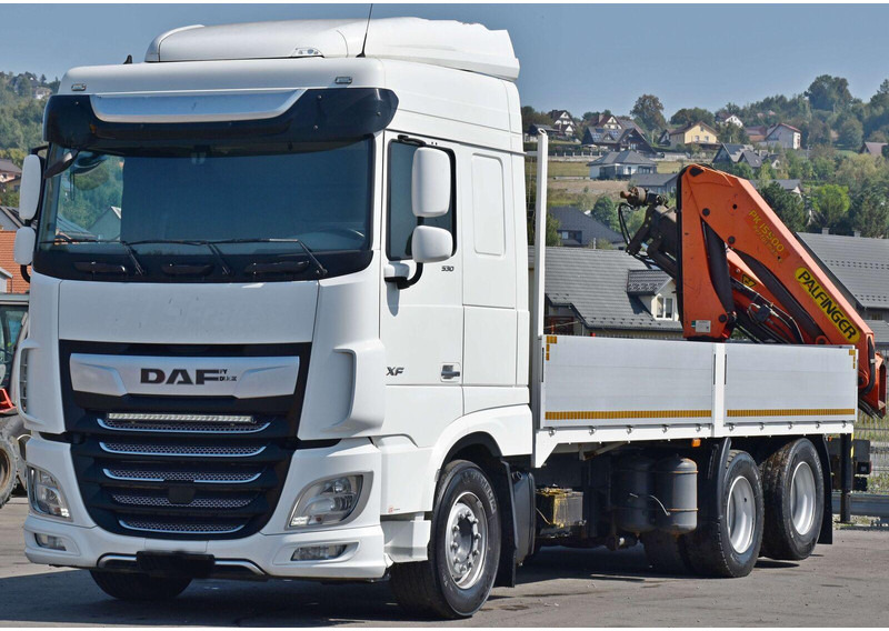 DAF XF 530 Pritsche 6,30 m + PK 15500 * TOPZUSTAND - Kamion me karroceri të hapur, Kamion me vinç: foto 4 DAF XF 530 Pritsche 6,30 m + PK 15500 * TOPZUSTAND - Kamion me karroceri të hapur, Kamion me vinç: foto 4