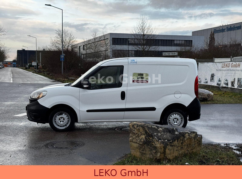 Fiat Doblò 1,3 - Furgon i vogël: foto 4 Fiat Doblò 1,3 - Furgon i vogël: foto 4