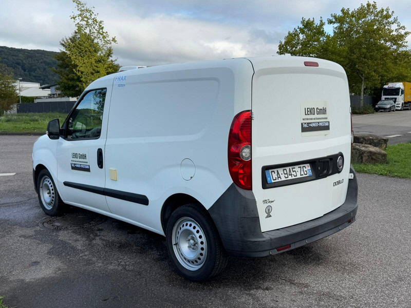 Fiat Doblò 1,3 - Furgon frigorifer: foto 5 Fiat Doblò 1,3 - Furgon frigorifer: foto 5