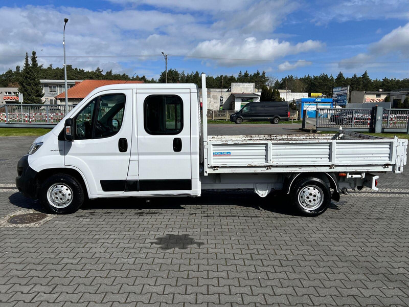 Fiat Ducato Brygadówka Doka 7-miejsc + Skrzynia - Kamioncine me karroceri, Kamioncine dopio kabinë: foto 2 Fiat Ducato Brygadówka Doka 7-miejsc + Skrzynia - Kamioncine me karroceri, Kamioncine dopio kabinë: foto 2
