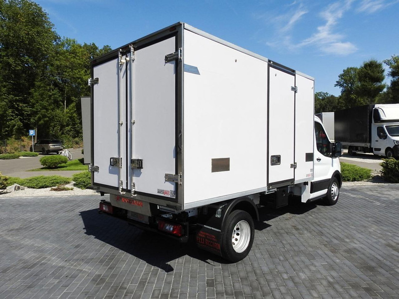 Ford TRANSIT CHŁODNIA KONTENER 0*C ZASILANIE 230V TEMPOMAT KLIMATYZAC - Furgon frigorifer: foto 3 Ford TRANSIT CHŁODNIA KONTENER 0*C ZASILANIE 230V TEMPOMAT KLIMATYZAC - Furgon frigorifer: foto 3