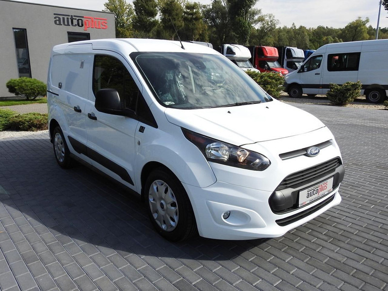Ford Transit CONNECT FURGON TEMPOMAT NAWIGACJA KLIMATYZACJA 100KM [ - Furgon i vogël: foto 4 Ford Transit CONNECT FURGON TEMPOMAT NAWIGACJA KLIMATYZACJA 100KM [ - Furgon i vogël: foto 4