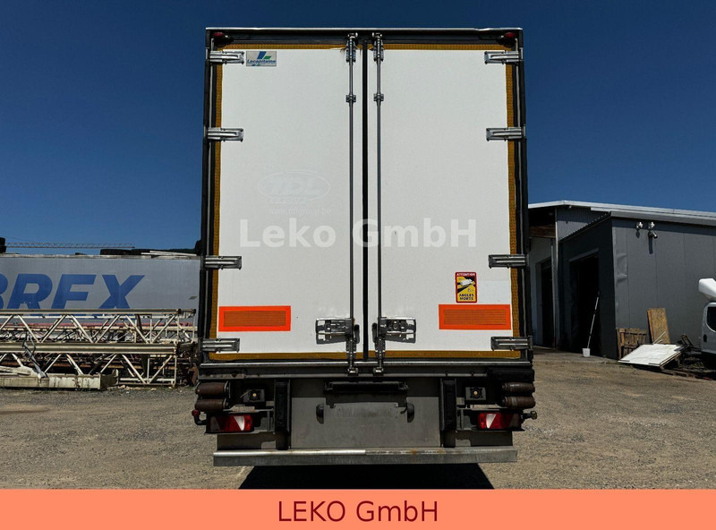 Fruehauf FST 4 FC - Gjysmë rimorkio frigorifer: foto 4 Fruehauf FST 4 FC - Gjysmë rimorkio frigorifer: foto 4
