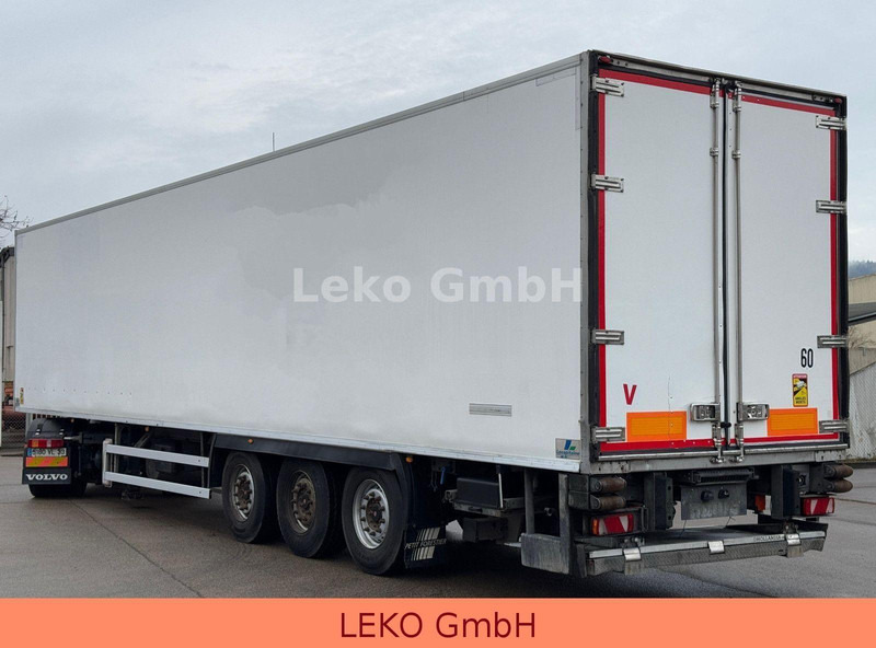 Fruehauf FST 4 FC Mit Carrier Vic 1950 Mt - Gjysmë rimorkio frigorifer: foto 3 Fruehauf FST 4 FC Mit Carrier Vic 1950 Mt - Gjysmë rimorkio frigorifer: foto 3