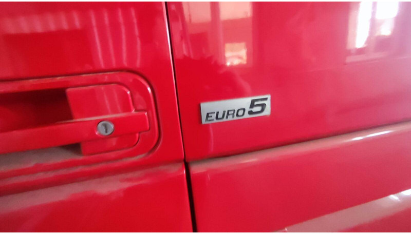 DAF XF 105.460 Lowdeck - MEGA - Gjysmë-kamion: foto 5 DAF XF 105.460 Lowdeck - MEGA - Gjysmë-kamion: foto 5