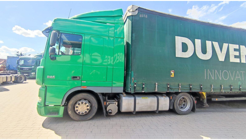 DAF XF 105.460 Lowdeck - MEGA - Gjysmë-kamion: foto 4 DAF XF 105.460 Lowdeck - MEGA - Gjysmë-kamion: foto 4