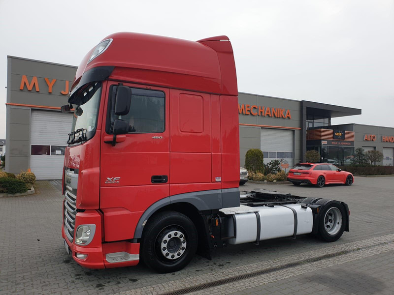 DAF XF 106 460 EURO 6 SSC LOW DECK - Gjysmë-kamion: foto 2 DAF XF 106 460 EURO 6 SSC LOW DECK - Gjysmë-kamion: foto 2