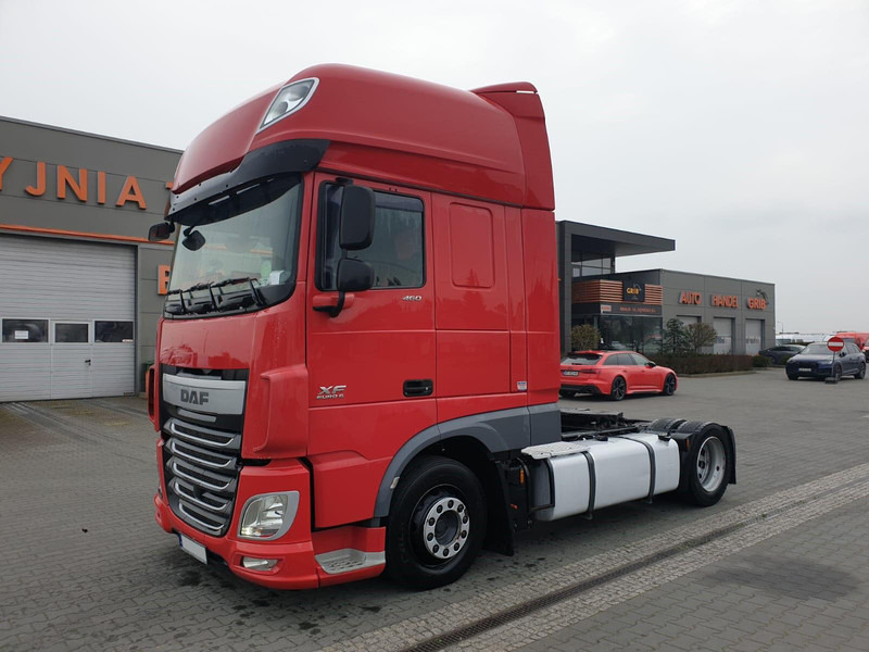 DAF XF 106 460 EURO 6 SSC LOW DECK - Gjysmë-kamion: foto 1 DAF XF 106 460 EURO 6 SSC LOW DECK - Gjysmë-kamion: foto 1