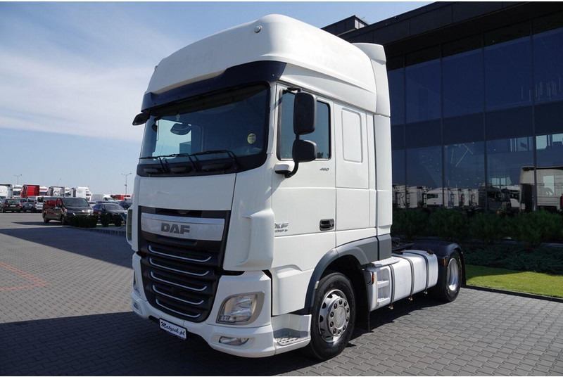 DAF XF 460 / MANUAL / STANDARD / SUPER SPACE CAB / EURO 6 - Gjysmë-kamion: foto 5 DAF XF 460 / MANUAL / STANDARD / SUPER SPACE CAB / EURO 6 - Gjysmë-kamion: foto 5