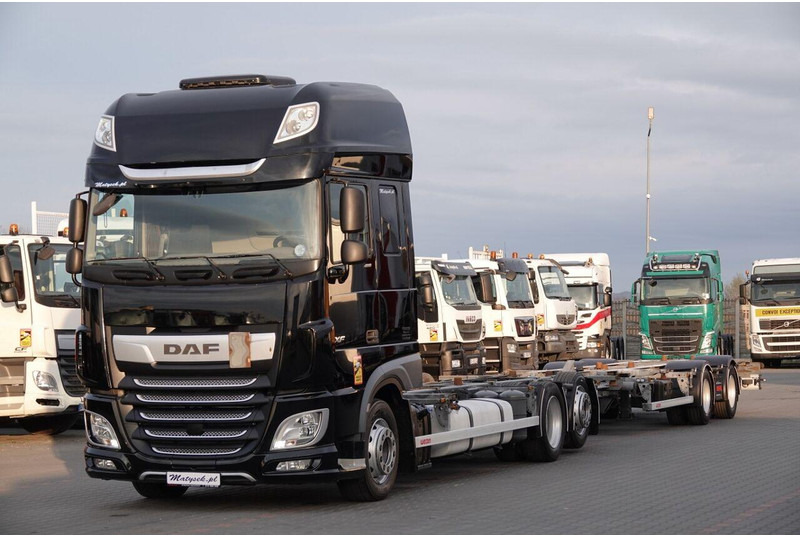DAF XF 480 - Gjysmë-kamion: foto 3 DAF XF 480 - Gjysmë-kamion: foto 3