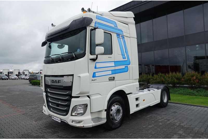 DAF XF 530 - Gjysmë-kamion: foto 3 DAF XF 530 - Gjysmë-kamion: foto 3