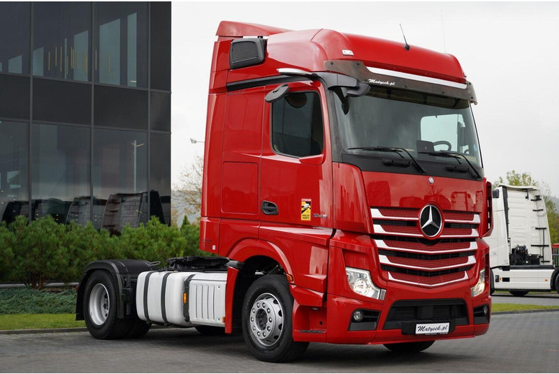 Mercedes-Benz ACTROS 1845 - Gjysmë-kamion: foto 1 Mercedes-Benz ACTROS 1845 - Gjysmë-kamion: foto 1