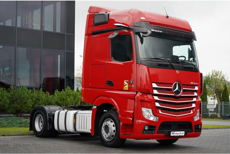 Mercedes-Benz ACTROS 1845 - Gjysmë-kamion: foto 1 Mercedes-Benz ACTROS 1845 - Gjysmë-kamion: foto 1