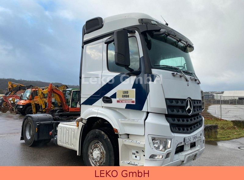 Mercedes-Benz Arocs 4x4 Euro 6 Kipphydraulik - Gjysmë-kamion: foto 1 Mercedes-Benz Arocs 4x4 Euro 6 Kipphydraulik - Gjysmë-kamion: foto 1