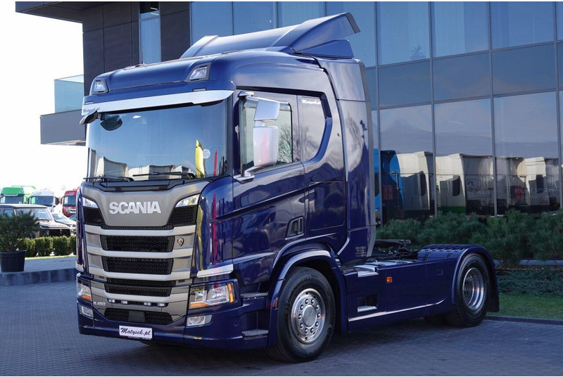 Scania R 450 / RETARDER / NISKA KABINA / PO KONTRAKCIE SERWISOWYM - Gjysmë-kamion: foto 3 Scania R 450 / RETARDER / NISKA KABINA / PO KONTRAKCIE SERWISOWYM - Gjysmë-kamion: foto 3