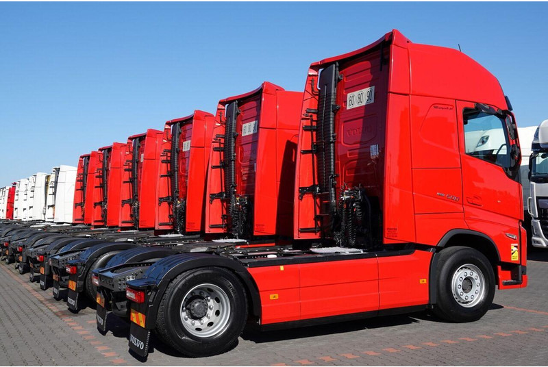 Volvo FH 500 / I-SAVE / XXL / I-PARK COOL NOWY MODEL / OPONY 100 % / - Gjysmë-kamion: foto 4 Volvo FH 500 / I-SAVE / XXL / I-PARK COOL NOWY MODEL / OPONY 100 % / - Gjysmë-kamion: foto 4