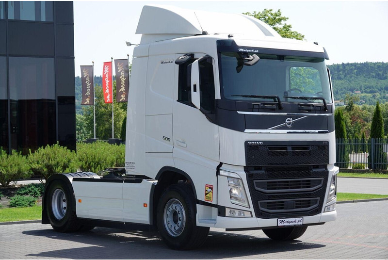 Volvo FH 500 / NISKA KABINA / PO ZŁOTYM KONTRAKCIE SERWISOWYM / OPONY - Gjysmë-kamion: foto 1 Volvo FH 500 / NISKA KABINA / PO ZŁOTYM KONTRAKCIE SERWISOWYM / OPONY - Gjysmë-kamion: foto 1