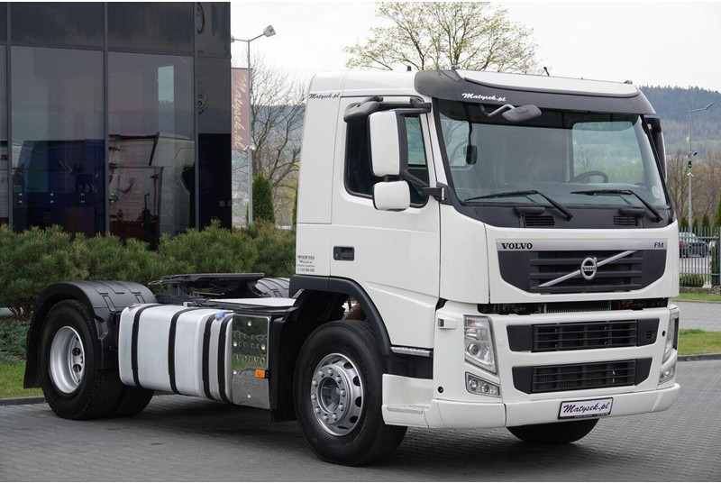 Volvo FM 380 / PEŁNY ADR / MAŁY PRZEBIEG / SPROWADZONY - Gjysmë-kamion: foto 2 Volvo FM 380 / PEŁNY ADR / MAŁY PRZEBIEG / SPROWADZONY - Gjysmë-kamion: foto 2
