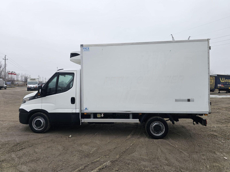 Iveco 35-130 S - Carrier Pulsor 350 frigo - Furgon frigorifer: foto 5 Iveco 35-130 S - Carrier Pulsor 350 frigo - Furgon frigorifer: foto 5