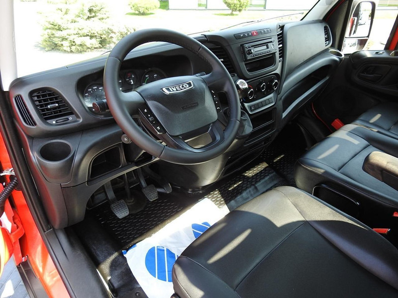 Iveco DAILY 35C13 WYWROTKA TEMPOMAT KLIMATYZACJA BLIŹNIACZE KOŁA 130K - Kamioncine vetëshkarkuese: foto 2 Iveco DAILY 35C13 WYWROTKA TEMPOMAT KLIMATYZACJA BLIŹNIACZE KOŁA 130K - Kamioncine vetëshkarkuese: foto 2