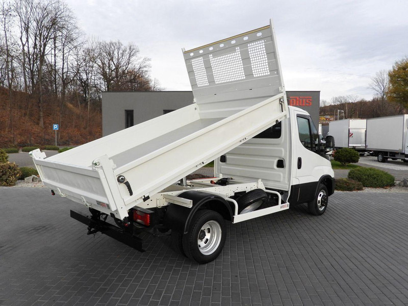 Iveco DAILY 35C14 - Kamioncine vetëshkarkuese: foto 3 Iveco DAILY 35C14 - Kamioncine vetëshkarkuese: foto 3