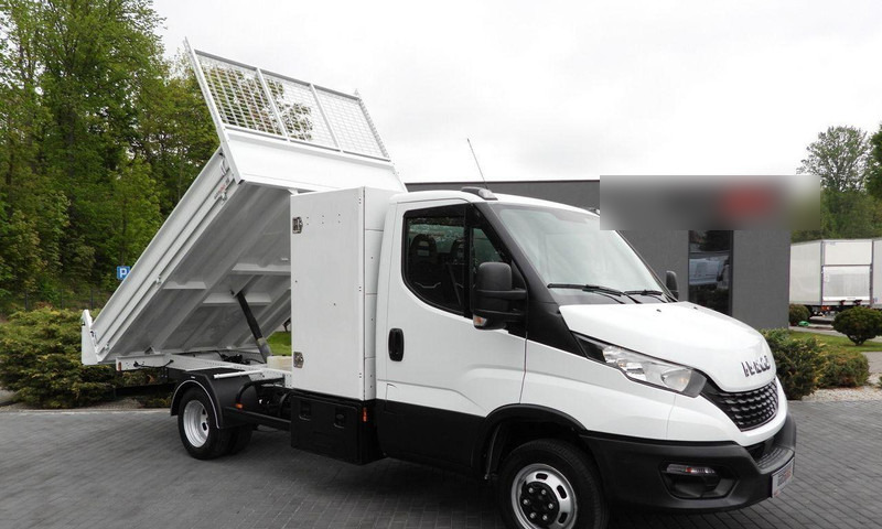 Iveco DAILY 35C14 - Kamioncine vetëshkarkuese: foto 1 Iveco DAILY 35C14 - Kamioncine vetëshkarkuese: foto 1