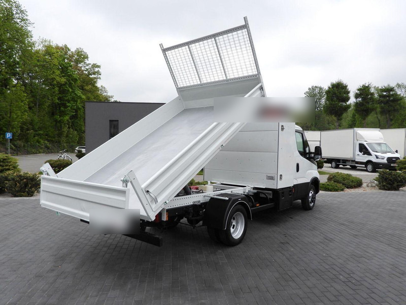 Iveco DAILY 35C14 - Kamioncine vetëshkarkuese: foto 3 Iveco DAILY 35C14 - Kamioncine vetëshkarkuese: foto 3