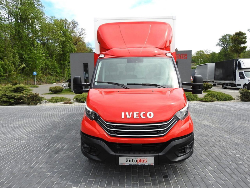 Iveco DAILY 35S18 NOWY KONTENER 10 PALET TEMPOMAT NAWIGACJA KLIMATYZAC - Kamioncine me kontinier: foto 5 Iveco DAILY 35S18 NOWY KONTENER 10 PALET TEMPOMAT NAWIGACJA KLIMATYZAC - Kamioncine me kontinier: foto 5