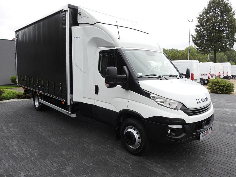 Iveco DAILY 70C18 PLANDEKA WINDA 12 PALET WEBASTO TEMPOMAT BLIŹNIACZE - Kamion vagonetë: foto 4 Iveco DAILY 70C18 PLANDEKA WINDA 12 PALET WEBASTO TEMPOMAT BLIŹNIACZE - Kamion vagonetë: foto 4