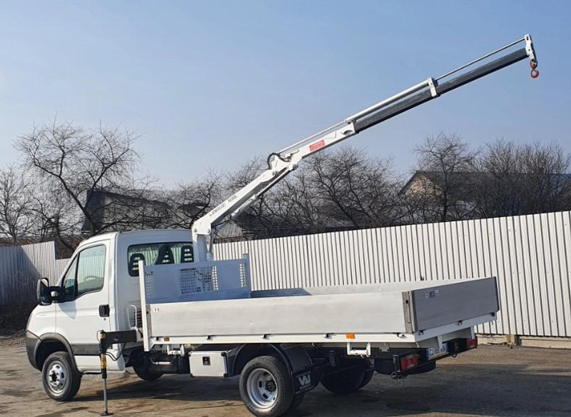 Iveco Daily 35C13 Bonfiglioli P 2300 - Pritsche 4,3 m - Kamioncine me karroceri: foto 3 Iveco Daily 35C13 Bonfiglioli P 2300 - Pritsche 4,3 m - Kamioncine me karroceri: foto 3
