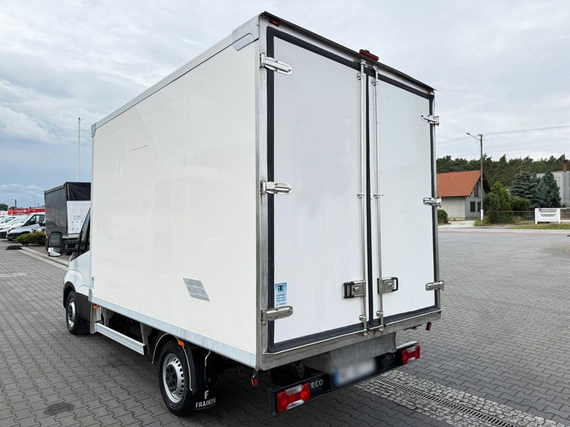 Iveco Daily 35S15 3.0 Diesel Kontener 3x Drzwi Chłodnia Izoterma Therm - Furgon frigorifer: foto 3 Iveco Daily 35S15 3.0 Diesel Kontener 3x Drzwi Chłodnia Izoterma Therm - Furgon frigorifer: foto 3
