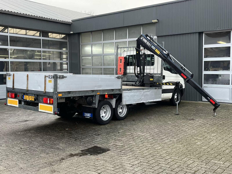 Iveco Daily 40C17 - Flatbed truck + crane - Kamioncine me karroceri: foto 3 Iveco Daily 40C17 - Flatbed truck + crane - Kamioncine me karroceri: foto 3