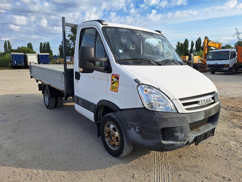 Iveco Daily 50 C 15 - 3 sided Tipper - Kamion vetëshkarkues: foto 1 Iveco Daily 50 C 15 - 3 sided Tipper - Kamion vetëshkarkues: foto 1