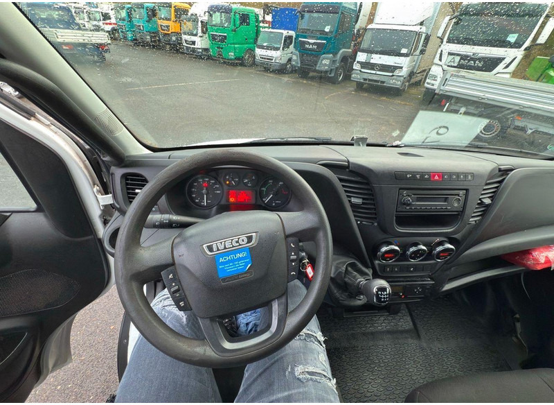 Kamion me karroceri të hapur Iveco Daily 50C15 Flatbed: foto 8 Kamion me karroceri të hapur Iveco Daily 50C15 Flatbed: foto 8