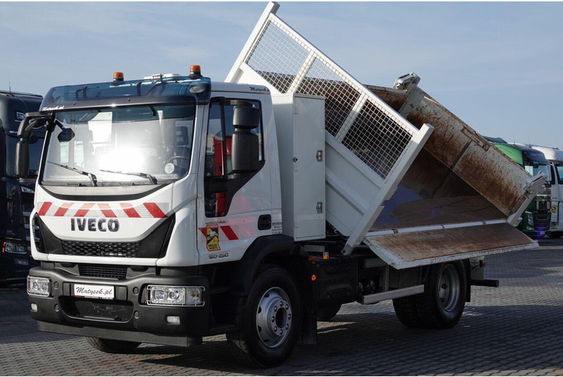 Iveco EUROCARGO 16. 280 / WYWROTKA / HYDROBURTA / BORDMATIC / EURO 6 / - Kamion vetëshkarkues: foto 5 Iveco EUROCARGO 16. 280 / WYWROTKA / HYDROBURTA / BORDMATIC / EURO 6 / - Kamion vetëshkarkues: foto 5