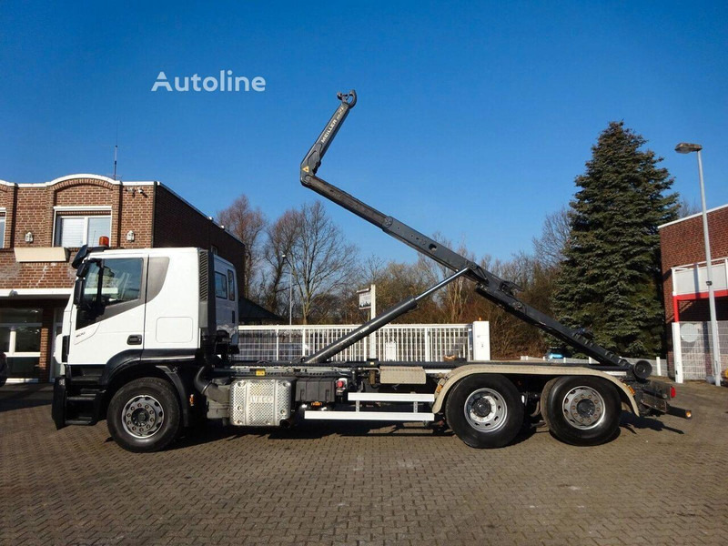 Iveco STRALIS 400 - Hook lift truck - Kamion vetëngarkues, Kamion me vinç: foto 1 Iveco STRALIS 400 - Hook lift truck - Kamion vetëngarkues, Kamion me vinç: foto 1