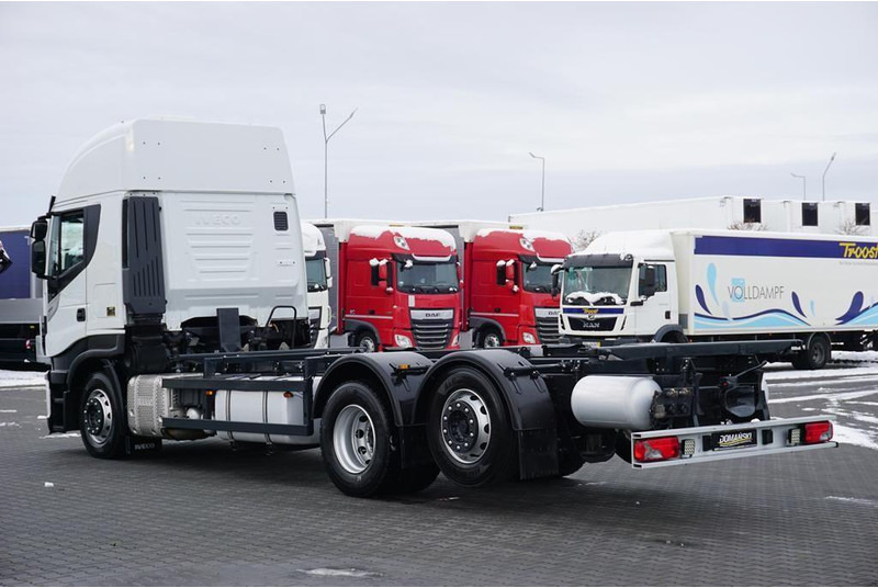 Iveco STRALIS / 460 / ACC / E 6 / RETARDER / BDF / 7,15 M , 7,45 M - Kamion kabinë-shasi: foto 5 Iveco STRALIS / 460 / ACC / E 6 / RETARDER / BDF / 7,15 M , 7,45 M - Kamion kabinë-shasi: foto 5