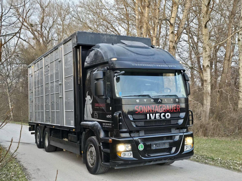 Iveco Stralis 260S45 - Animal transporter - Kamion bagëtish: foto 3 Iveco Stralis 260S45 - Animal transporter - Kamion bagëtish: foto 3