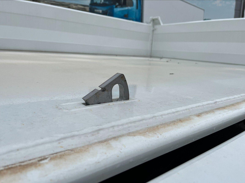 Lizingu i Iveco X-WAY AD200X36/P HR OFF 3 way tipper Iveco X-WAY AD200X36/P HR OFF 3 way tipper: foto 10 Lizingu i Iveco X-WAY AD200X36/P HR OFF 3 way tipper Iveco X-WAY AD200X36/P HR OFF 3 way tipper: foto 10